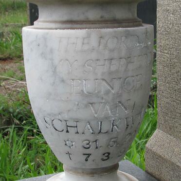 SCHALKWYK Eunice, van 1929-1995