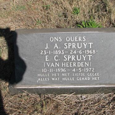 SPRUYT J.A. 1893-1968 & E.C. VAN HEERDEN 1896-1972