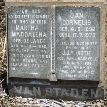 STADEN Jan Cornelis 1892-1978 & J.J.M. VAN JAARSVELD 1904-1971 :: Martha Magdalena DE LANGE 1895-1948 