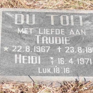 T - Vanne :: Surnames - T
