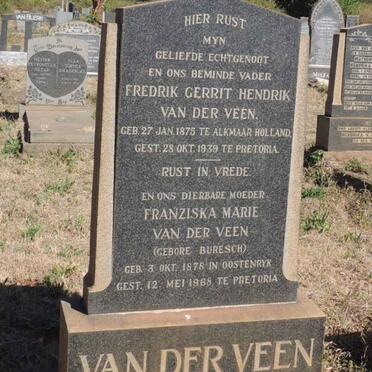 VEEN Fredrik Gerrit Hendrik, van der 1875-1939 &amp; Franziska Marie BURESCH 1878-1968