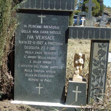 VERSACE Iva 1927-1951