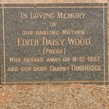 WOOD Edith Daisy nee PRESS -1957 :: TUNBRIDGE