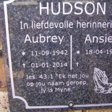 HUDSON Aubrey 1942-2014 &amp; Ansie 1949-