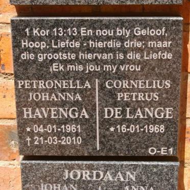 LANGE Cornelius Petrus, de 1968- &amp; Petronella Johanna HAVENGA 1961-2010