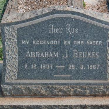 BEUKES Abraham J. 1907-1967 &amp; Maria H. 1903-