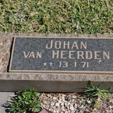 HEERDEN Johan, van 1971-1971