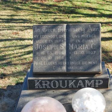 KROUKAMP Joseph S. 1906-1988 &amp; Maria C. 1907-
