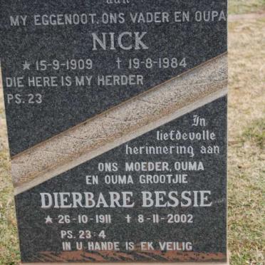 LOMBARD Nick 1909-1984 &amp; Bessie 1911-2002
