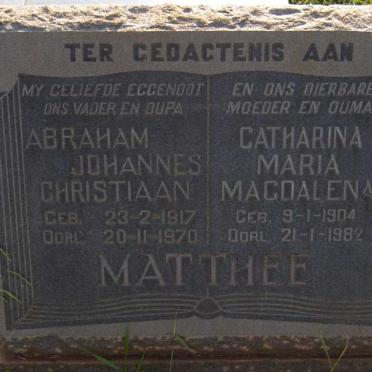 MATTHEE Abraham Johannes Christiaan 1917-1970 &amp; Catharina Maria Magdalena 1904-1982