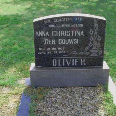 OLIVIER Anna Christina nee GOUWS 1902-1995