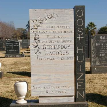 OOSTHUIZEN Gerhardus Jacobus 1944-1977