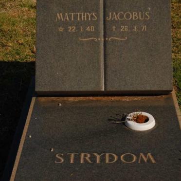STRYDOM Matthys Jacobus 1940-1971