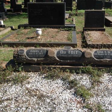 TOIT Daniel J., du 1917-1969 &amp; Anna E.W. BAARD 1915-1988