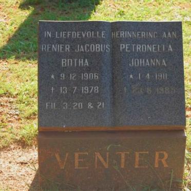 VENTER Renier Jacobus 1906-1978 &amp; Petronella Johanna 1911-1985