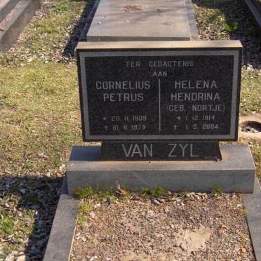 ZYL Jacobus Schalk, van 1883-1954 &amp; Magdalena Petronella Catharina 1892-1964