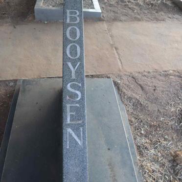 BOOYSEN Abraham Johannes 1906-1986 & Catharina Emelia Henrietha LANDSBERG 1916-1983_1