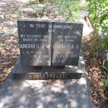 CRONJE Andries J.W. 1905-1981 & Dorathea H. 1909-1999