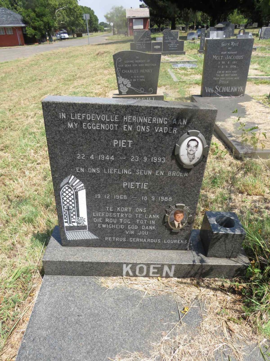 KOEN Petrus Gerhardus Lourens 1944-1993 :: KOEN Petrus Gerhardus Lourens 1968-1988