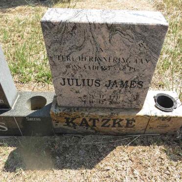 KATZKE Julius James 1931-2000