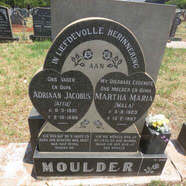 MOULDER Adriaan Jacobus 1921-1998 & Martha Maria 1923-1997