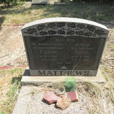MATTHEWS Frank 1892-1970 & Siena 1909-2006