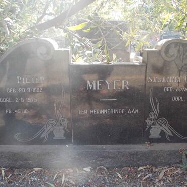 MEYER Pieter 1892-1975 &amp; Susanna Gertruida BOTHA 1895-1964