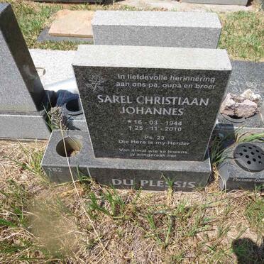 PLESSIS Sarel Christiaan Johannes, du 1944-2010