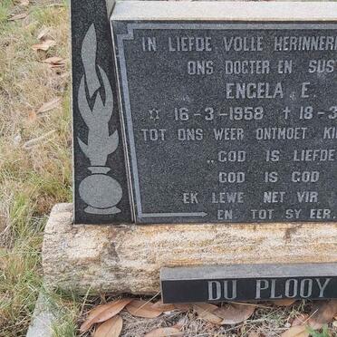 PLOOY Engela E., du 1958-1977