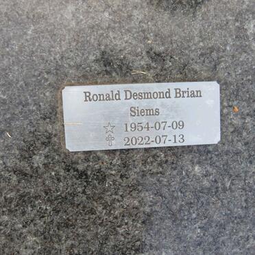 SIEMS Ronald Desmond Brian 1954-2022 