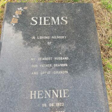 SIEMS Hennie 1923-2008 