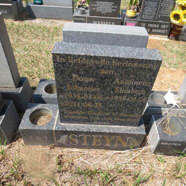 STEYN Douw Johannes 1935-2011 & Antoinette Elizabeth 1939- 