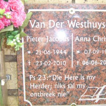 WESTHUYSEN Pieter Jacobus, van der 1944-2010 &amp; Anna Christina 1944-2015