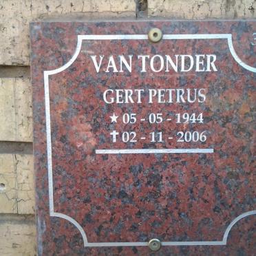 TONDER Gert Petrus, van 1944-2006
