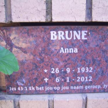 BRUNE Anna 1932-2012