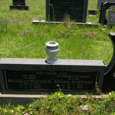 McARTHUR Reginald Mathew 1923-1992 &amp; Ninnie Josephine 1925-1990