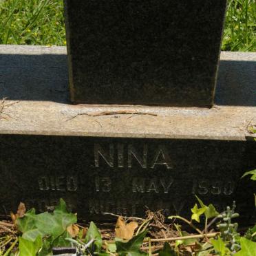 MELLENEY Nina -1990