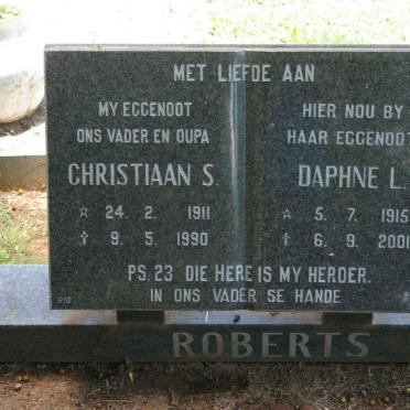 ROBERTS Christiaan S. 1911-1990 &amp; Daphine L. 1915-2001