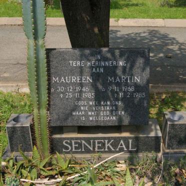 SENEKAL Martin 1968-1985 &amp; Maureen 1946-1985