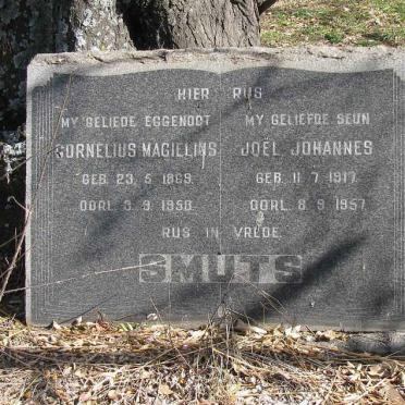 SMUTS Cornelius Magielius 1869-1950 :: SMUTS Joël Johannes 1917-1957