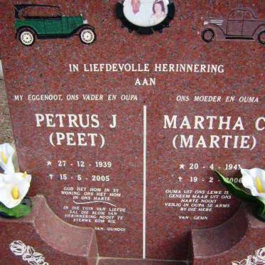 BOOYSEN Petrus J. 1939-2005 &amp; Martha C. 1941 - 2006