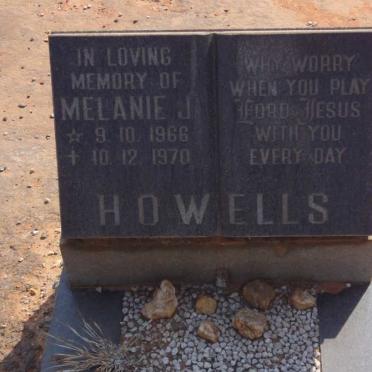 HOWELLS Melanie J. 1966-1970
