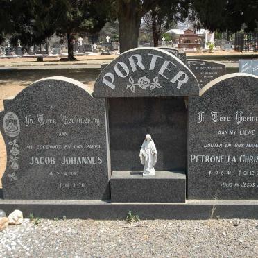 PORTER Jacob Johannes 1939-1976 &amp; Petronella Christina 1941-1977