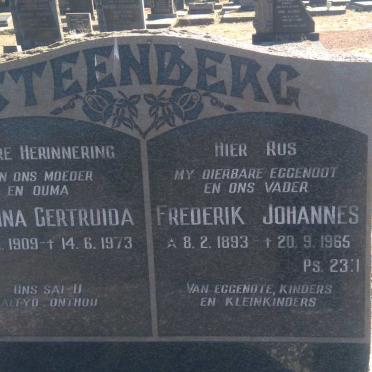 STEENBERG Frederik Johannes 1893-1965 &amp; Johanna Gertruida 1909-1973
