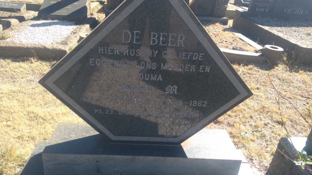 BEER Susan M., de 1912-1962