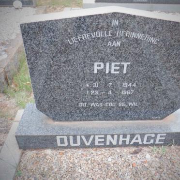 DUVENHAGE Piet 1944-1967