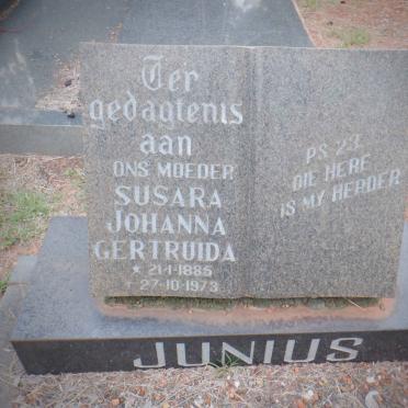 JUNIUS Susara Johanna Gertruida 1885-1973