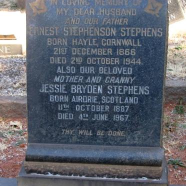 STEPHENS Ernest Stephenson 1866-1944 &amp; Jessie Bryden 1887-1967