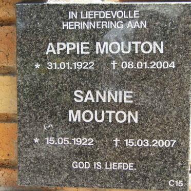 MOUTON Appie 1922-2004 &amp; Sannie 1922-2007
