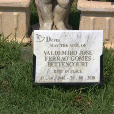 BETTENCOURT Valdemiro Jose Ferrao Gomes 1946-2000 &amp; Mary 1947-2001